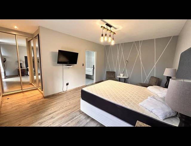 4 BEDROOM CLUSTER FOR SALE IN WATERKLOOF RIDGE